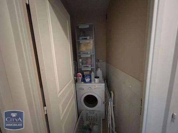 Appartement à louer 5 pièces 102m²