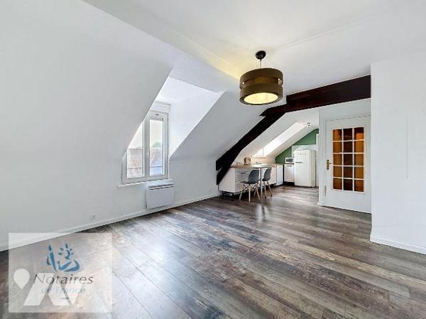 A VENDRE - EN EXCLUSIVITÉ CHEZ VOTRE NOTAIRE - APPARTEMENT TYPE 2 - GARAGE - HAZEBROUCK HYPER C...