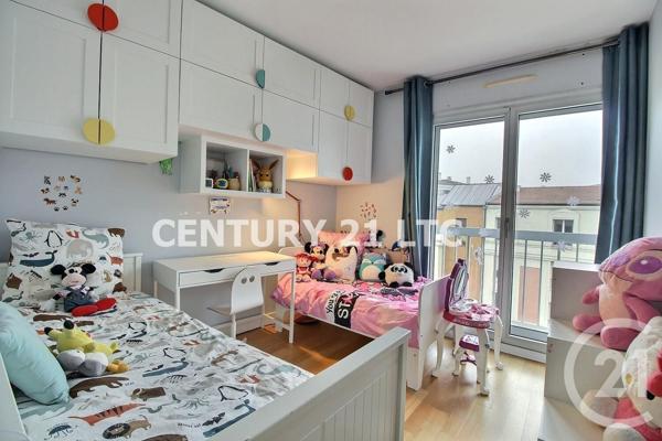 Appartement F3 à vendre  3 pièces - 60,60 m2 CHARENTON LE PONT - 94