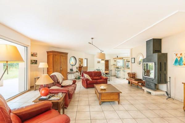 Vente Maison 5 pièces 200 m2 à Casseneuil