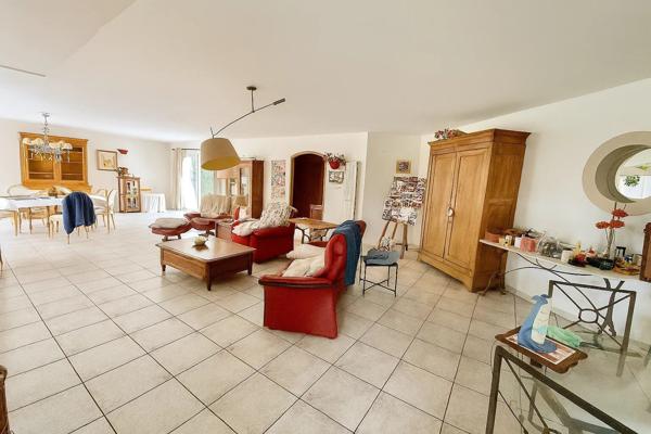 Vente Maison 5 pièces 200 m2 à Casseneuil