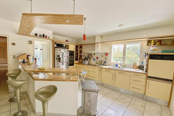 Vente Maison 5 pièces 200 m2 à Casseneuil