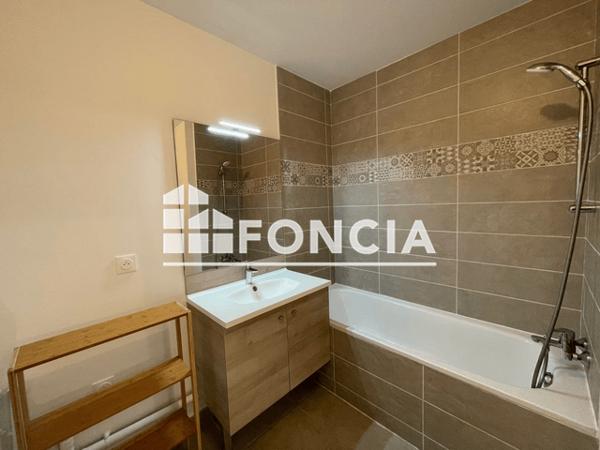 Location Appartement 3 pièces 59.06 m² - LIFE PARK BT B3 Marseille 13013