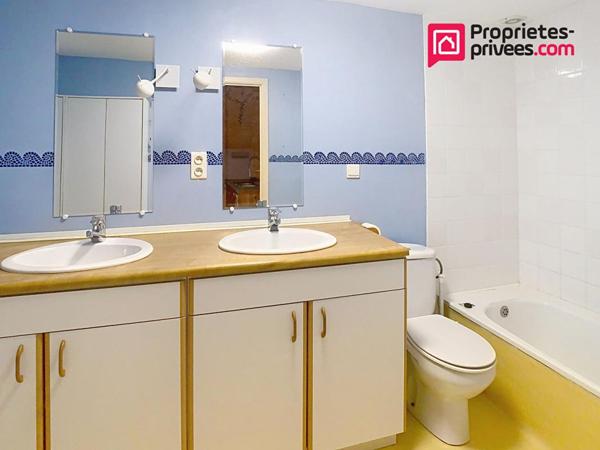 Immeuble Sumene 6 pièce(s) 207 m2