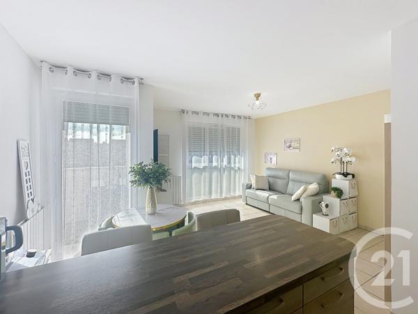 Appartement F2 à vendre  2 pièces - 41,49 m2 GONESSE - 95