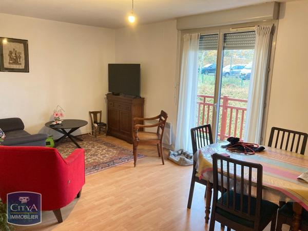 Appartement à louer 3 pièces 63.74m²