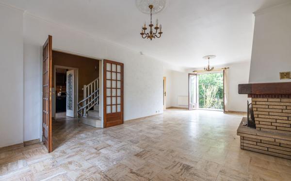 Maison à vendre    5 pièces •  Ormesson-sur-Marne