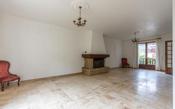 Maison à vendre    5 pièces •  Ormesson-sur-Marne