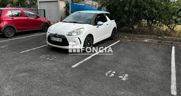 À vendre Studio 27.89 m² - Poitiers 86000