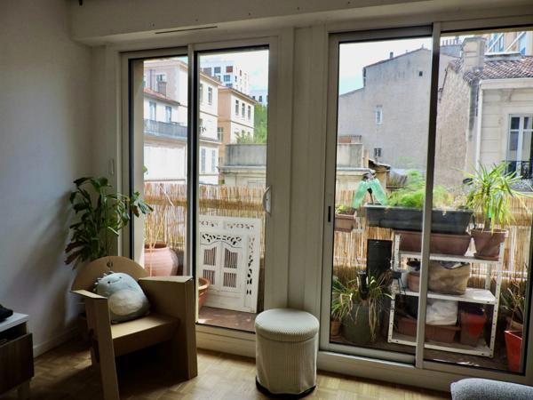 Appartement à vendre 3/4 pièces MARSEILLE 6EME ARRONDISSEMENT (13)