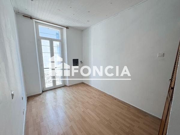 Location Appartement 3 pièces 55.25 m² - 99 BOULEVARD BAUCHIERE Toulon 83000