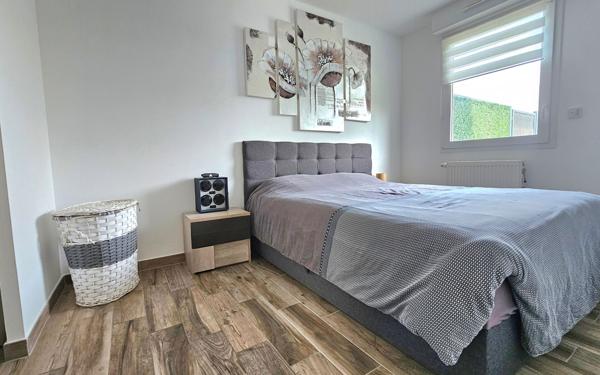 Maison à vendre    6 pièces • 126 m2 Gueux