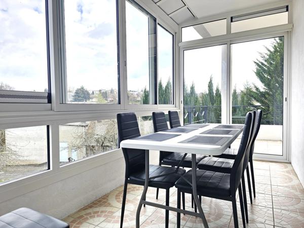 Maison à vendre 6 pièces sur 2 000 m² de terrain à PANISSIERES (42)