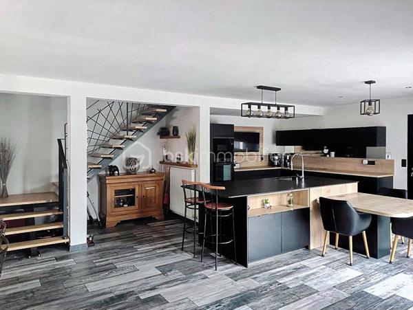 Maison contemporaine de 290 m²