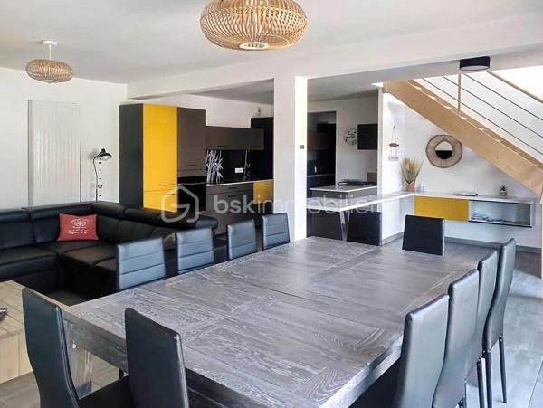 Maison contemporaine de 290 m²