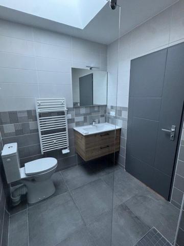 Maison neuve, première main