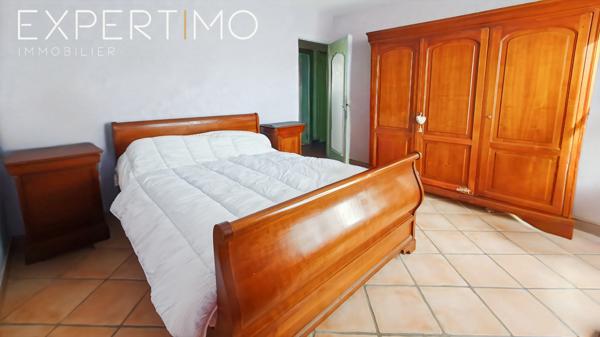 Nogent-le-Roi (28210) Nogent le Roi , maison de plain pied avec sous sol total