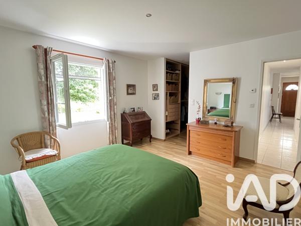 Maison à vendre 4 pièces 139 m² Saint-Savin