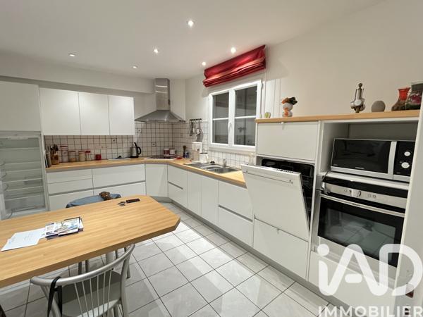 Maison à vendre 4 pièces 139 m² Saint-Savin