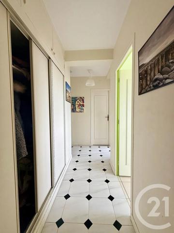 Appartement F4 à vendre  4 pièces - 113,41 m 2   TARBES  - 65