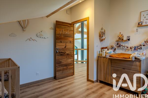 Maison à vendre 7 pièces 182 m² Saint-Sixt