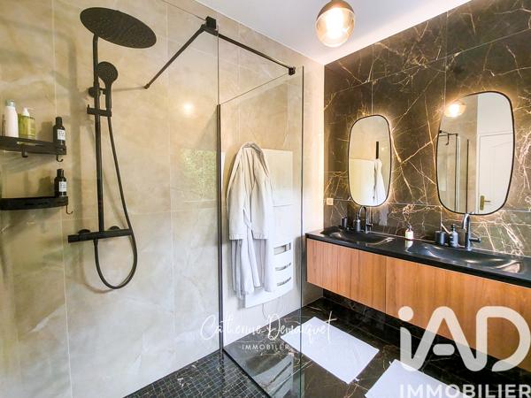 Maison à vendre 8 pièces 203 m² Vaux-sur-Seine