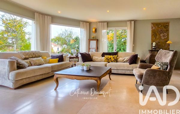 Maison à vendre 8 pièces 203 m² Vaux-sur-Seine