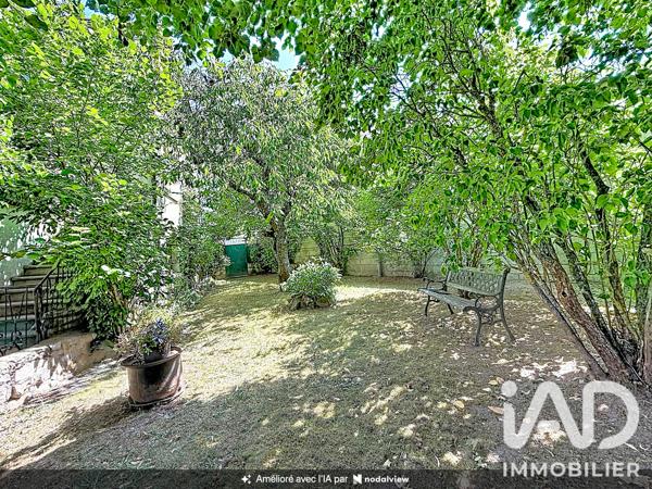 Maison à vendre 7 pièces 145 m² Saint-Alban-sur-Limagnole