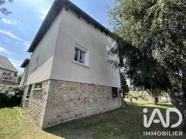 Maison à vendre 7 pièces 145 m² Saint-Alban-sur-Limagnole