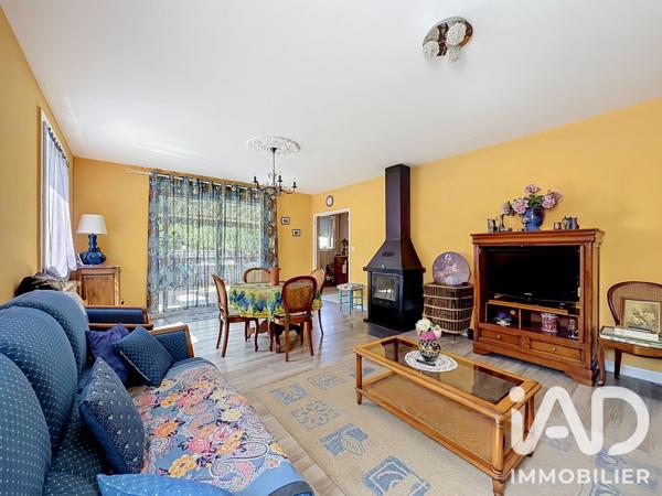 Maison à vendre 7 pièces 145 m² Saint-Alban-sur-Limagnole