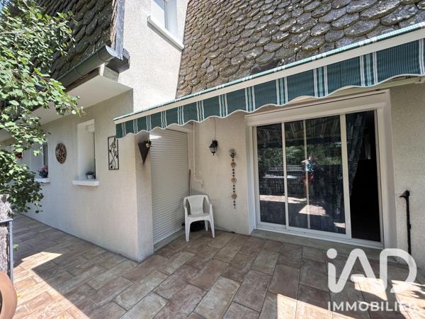 Maison à vendre 7 pièces 145 m² Saint-Alban-sur-Limagnole