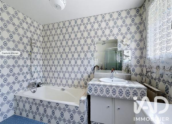 Maison à vendre 7 pièces 145 m² Saint-Alban-sur-Limagnole