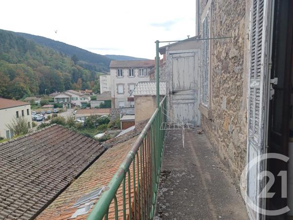 Maison à vendre  10 pièces - 220 m 2   BOURG ARGENTAL  - 42