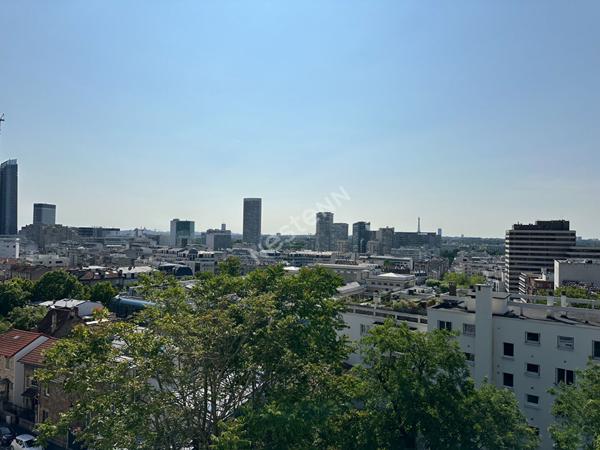 PUTEAUX: : DUPLEX 4P 3 chambres - dernier étage et vue panoramique sur Paris
