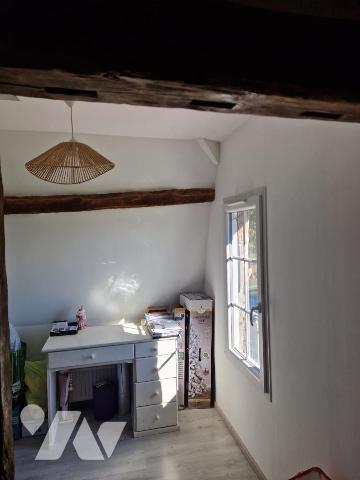ENTRE ORBEC ET LISIEUX ET THIBERVILLE maison belles prestations rénovée