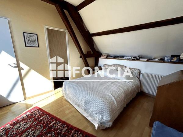 À vendre Maison 7 pièces 230 m² - Chartres 28000