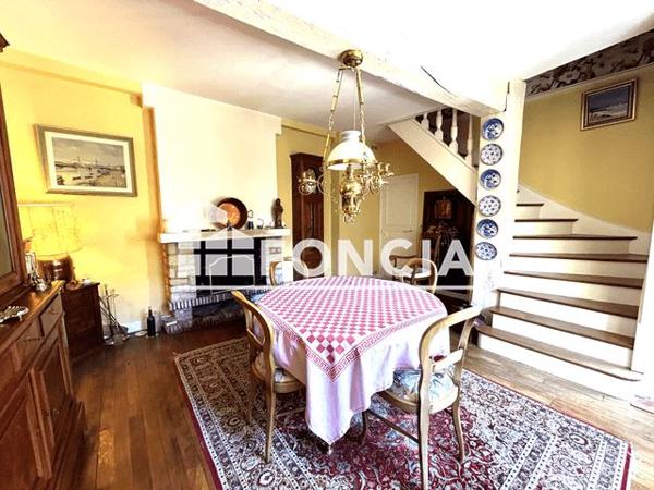 À vendre Maison 7 pièces 230 m² - Chartres 28000