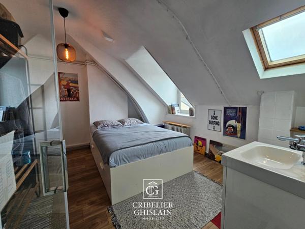 Appartement au charme unique 190 M2 / 5 chambres + cave privative.