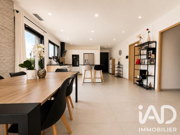Maison à vendre 5 pièces 123 m² Saint-Estève
