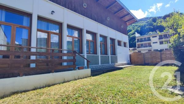 Appartement T5 à vendre  5 pièces - 154,20 m 2   ALLEVARD  - 38