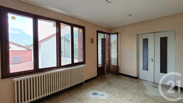Appartement T5 à vendre  5 pièces - 154,20 m 2   ALLEVARD  - 38