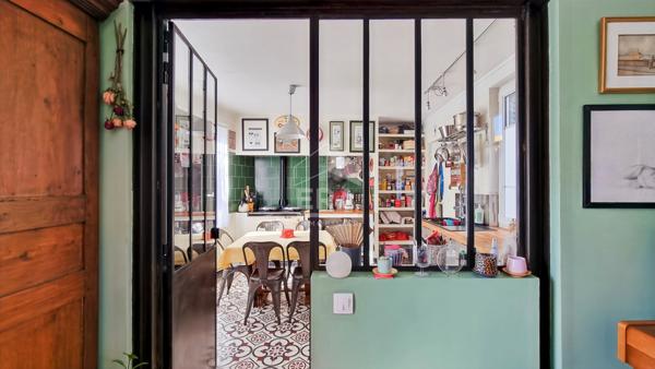 Charmant triplex lumineux "esprit maison" avec terrasse et garage XXL ? Mairie de Montreuil