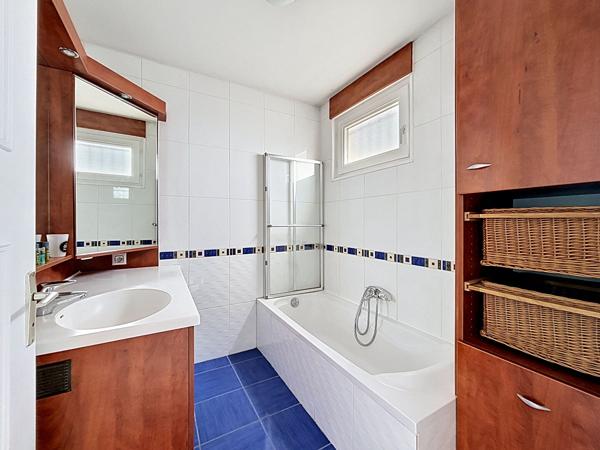 Appartement 5 pièces avec terrasses et vue dégagée à vendre à Lyon 8ème  MONPLAISIR