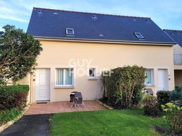 POUR INVESTISSEUR, Immeuble pour locations saisonnières à Colleville-sur-Mer, proche Omaha Beach.