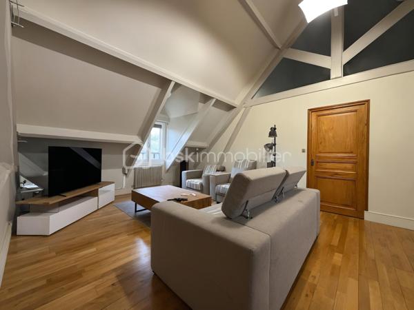 Maison ancienne de 261 m²