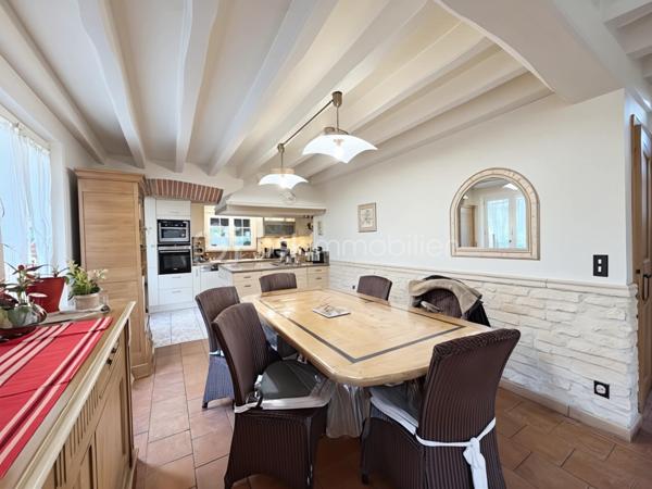 Maison ancienne de 261 m²