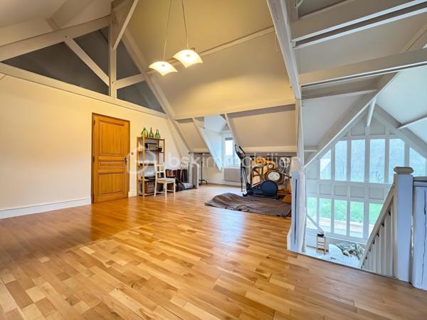 Maison ancienne de 261 m²