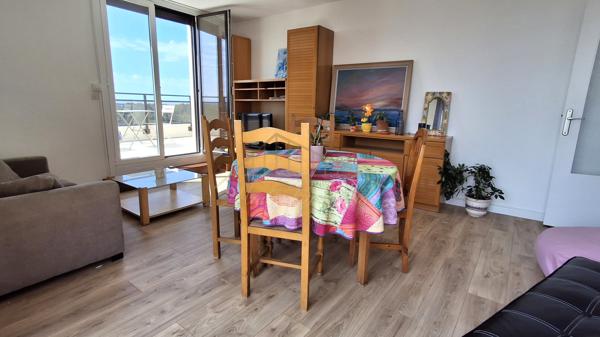 Saint-Pierre-d’Irube – T3bis 83 m² – Deux terrasses et vue panoramique
