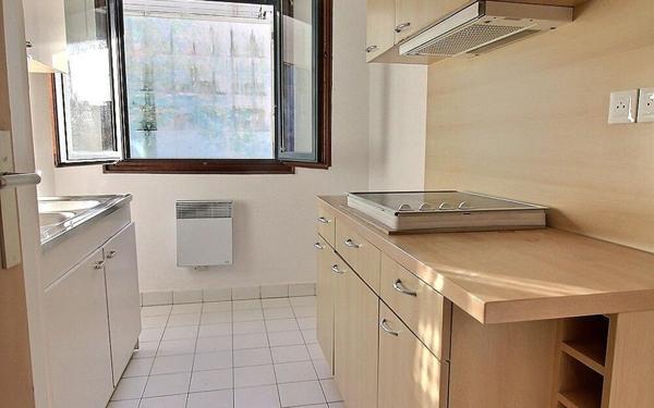 Appartement à vendre    2 pièces • 44,08 m2 Vincennes