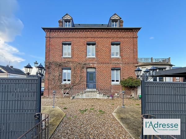 Maison Charleval 8 pièce(s) 190m2